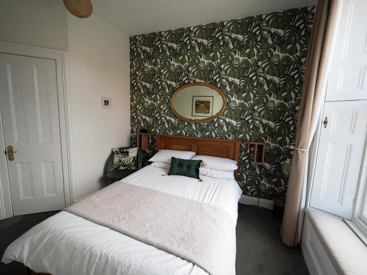 Cowrie Guest House バーウィック・アポン・ツイード エクステリア 写真